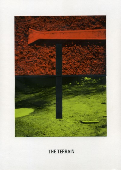 Stephen Willats, Down At The End, 1998/2000, 22 x 30 cm. Courtesy de l’artiste et de la Victoria Miro Gallery, Londres.